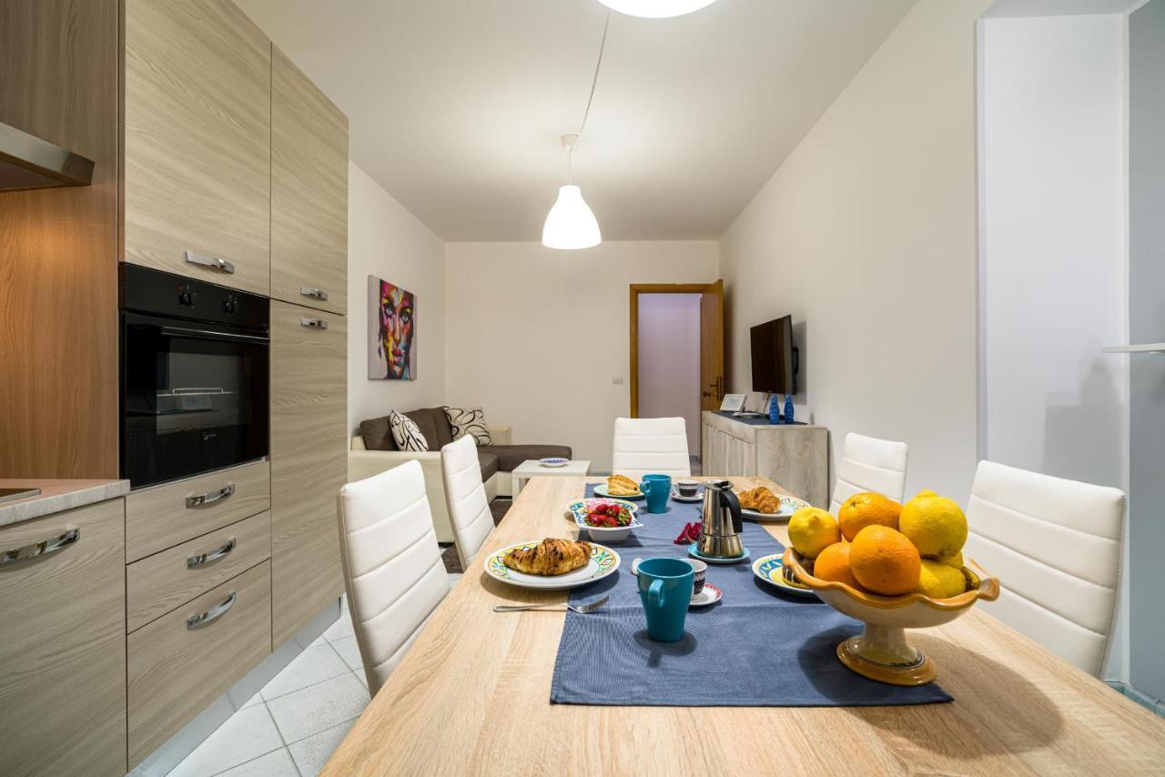 Loft Baia Di Letojanni Apartment Ngoại thất bức ảnh