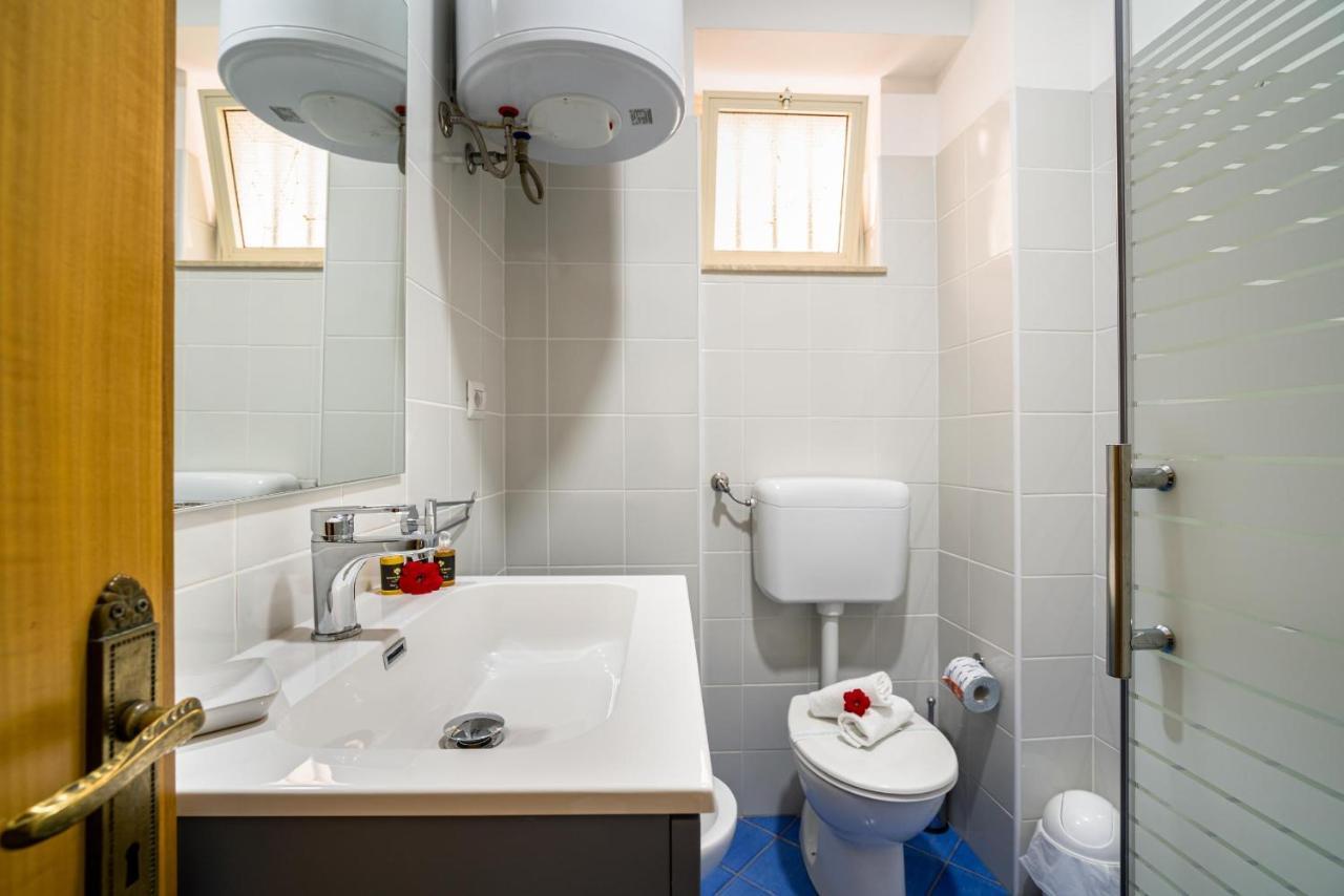 Loft Baia Di Letojanni Apartment Ngoại thất bức ảnh
