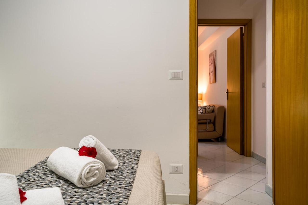 Loft Baia Di Letojanni Apartment Ngoại thất bức ảnh