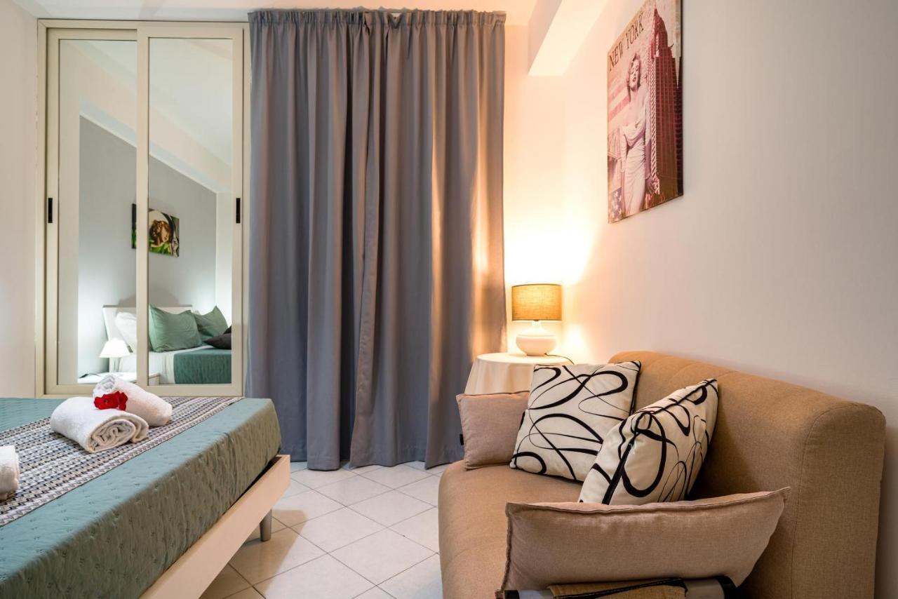 Loft Baia Di Letojanni Apartment Ngoại thất bức ảnh