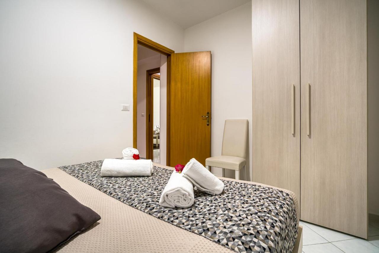 Loft Baia Di Letojanni Apartment Ngoại thất bức ảnh